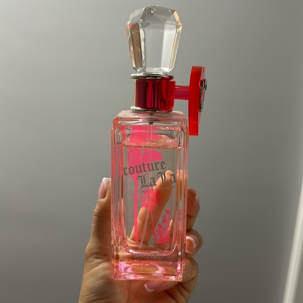 Juicy Couture LaLa Perfume